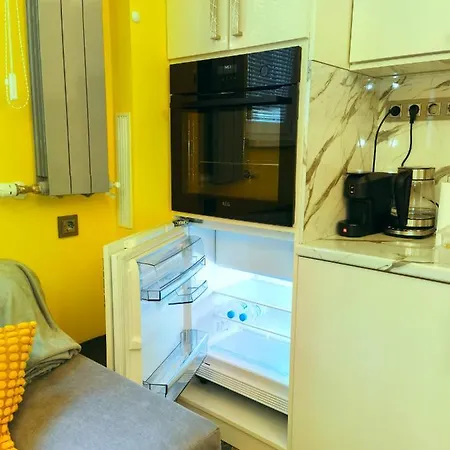 Апартамент Sofiel Cozy - Center *